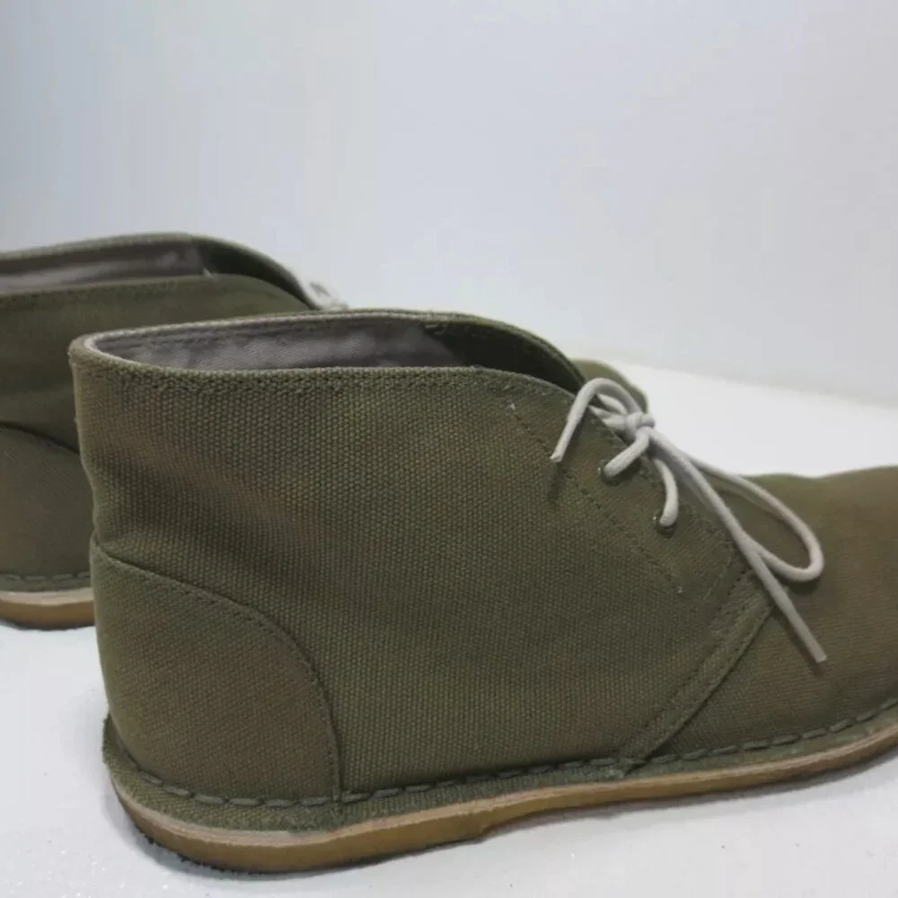Clarks originals canvas